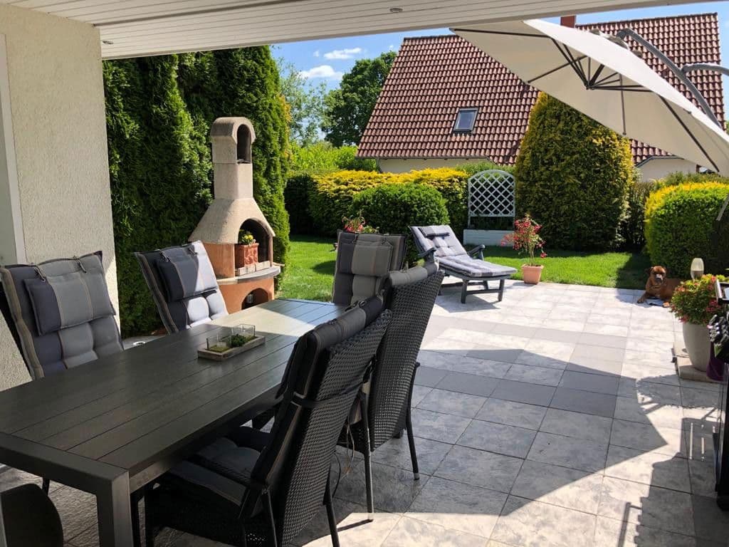 Prenájom domu 220 m², pozemek 700 m², Einbeck, Dolné Sasko Prenájom domu 220 m², pozemek 700 m², Einbeck, Dolné Sasko