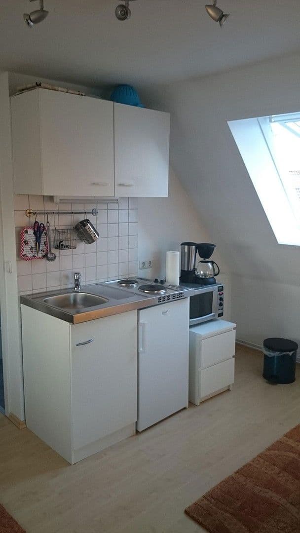 Prenájom bytu 1-izbový 24 m², Hamburg, Hamburg Prenájom bytu 1-izbový 24 m², Hamburg, Hamburg