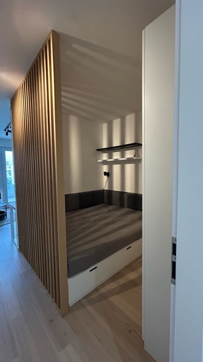 Prenájom bytu 1-izbový 35 m², třída Generála Píky, Brno, Jihomoravský kraj Prenájom bytu 1-izbový 35 m², třída Generála Píky, Brno, Jihomoravský kraj