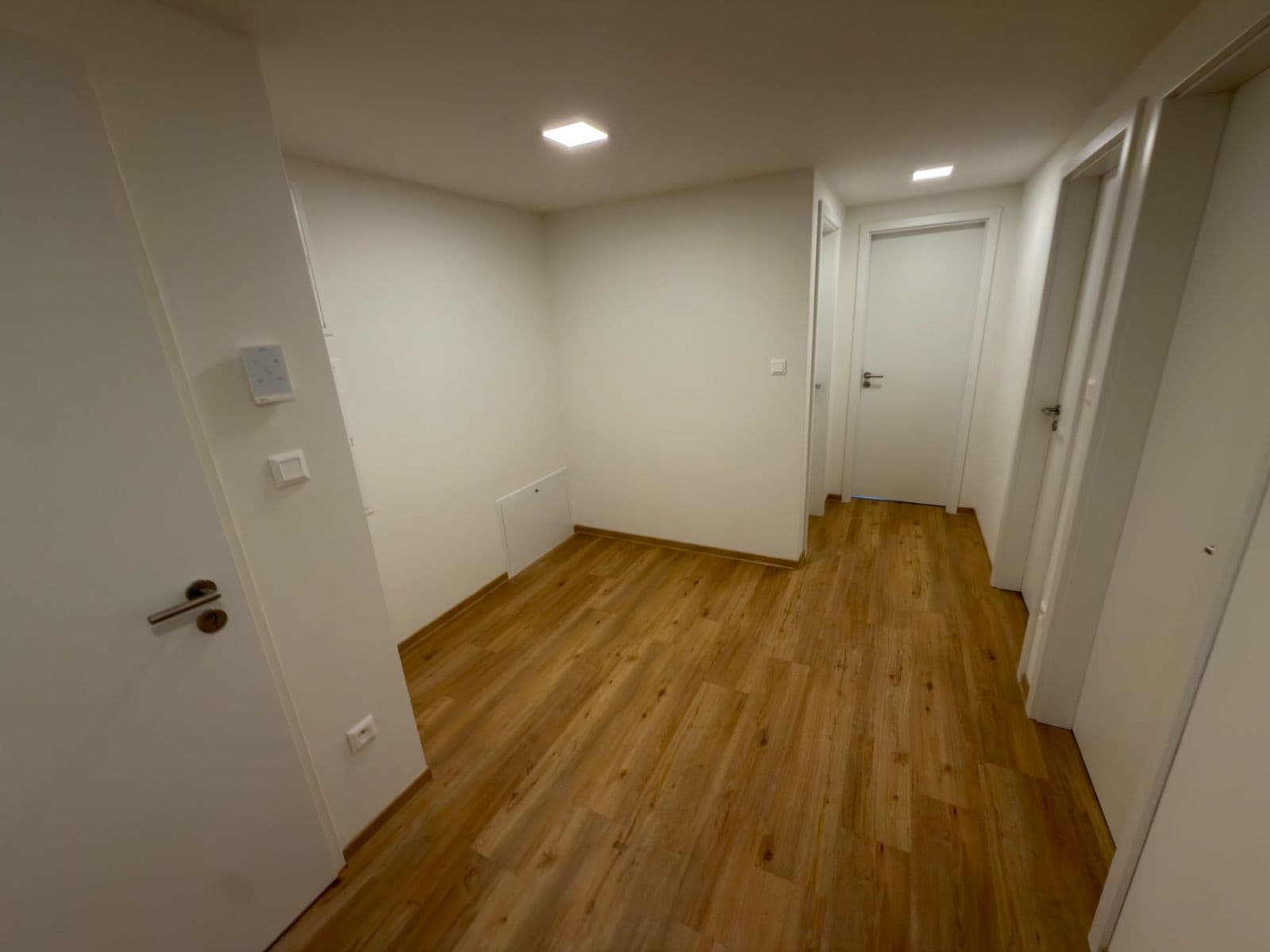 Prenájom bytu 2-izbový 60 m², U Hájenky, Ostrava, Moravskoslezský kraj Prenájom bytu 2-izbový 60 m², U Hájenky, Ostrava, Moravskoslezský kraj