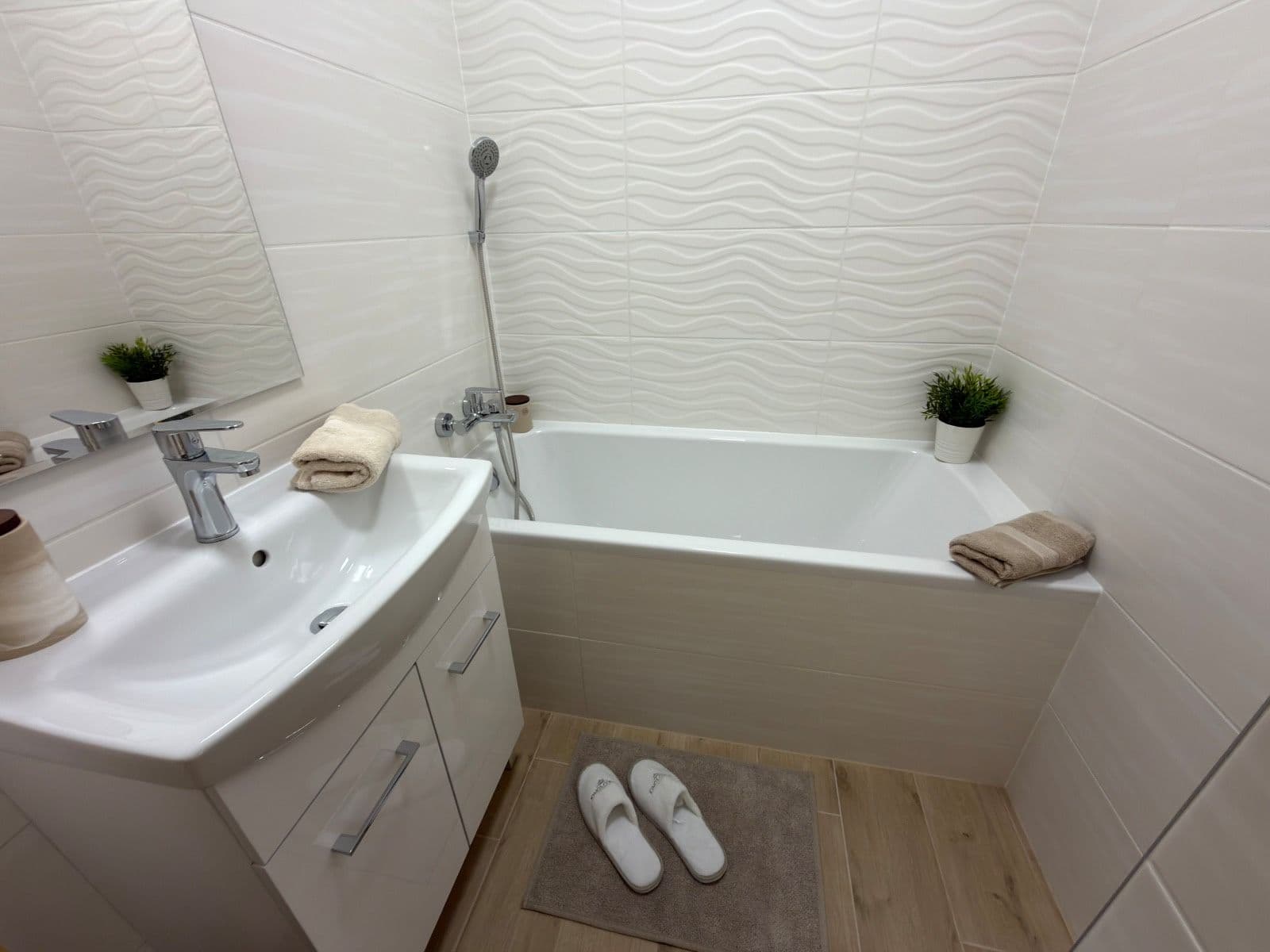 Prenájom bytu 2-izbový 54 m², Oty Synka, Ostrava, Moravskoslezský kraj Prenájom bytu 2-izbový 54 m², Oty Synka, Ostrava, Moravskoslezský kraj