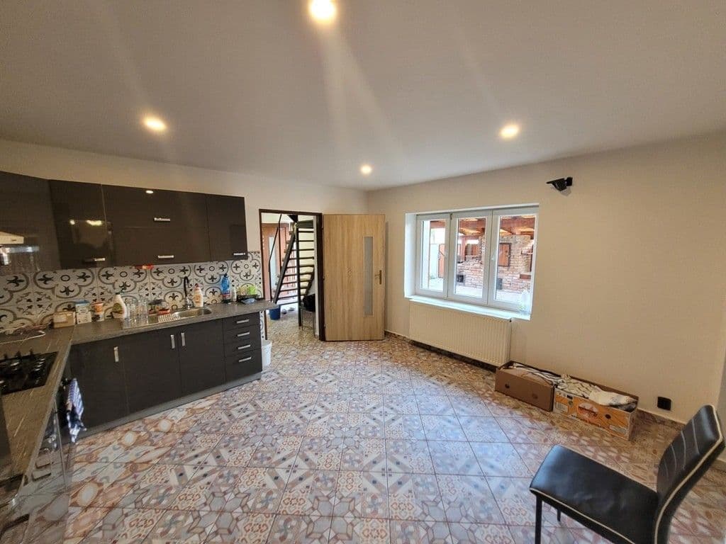 Prenájom domu 160 m², pozemek 635 m², Vrbčany, Středočeský kraj Prenájom domu 160 m², pozemek 635 m², Vrbčany, Středočeský kraj