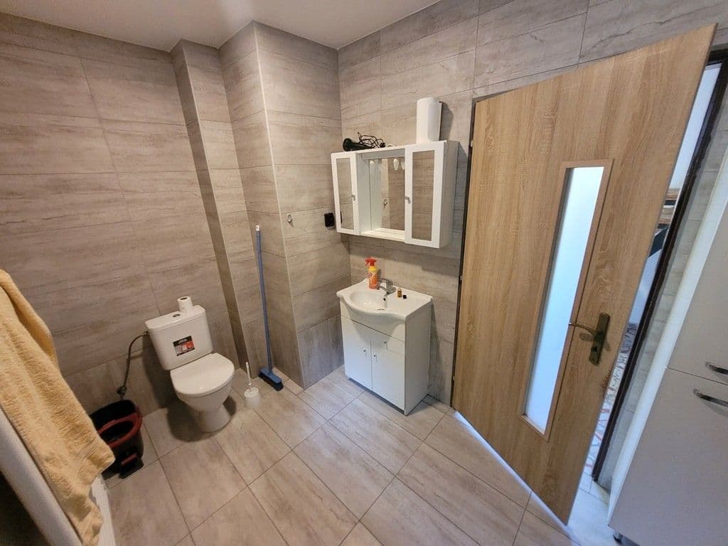 Prenájom domu 160 m², pozemek 635 m², Vrbčany, Středočeský kraj Prenájom domu 160 m², pozemek 635 m², Vrbčany, Středočeský kraj