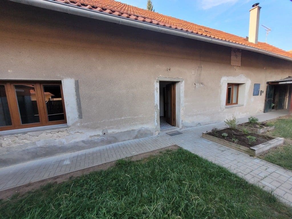 Prenájom domu 160 m², pozemek 635 m², Vrbčany, Středočeský kraj Prenájom domu 160 m², pozemek 635 m², Vrbčany, Středočeský kraj