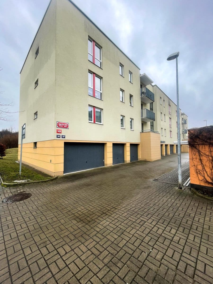 Prenájom bytu 2-izbový 60 m², Františka Diviše, Praha, Praha Prenájom bytu 2-izbový 60 m², Františka Diviše, Praha, Praha