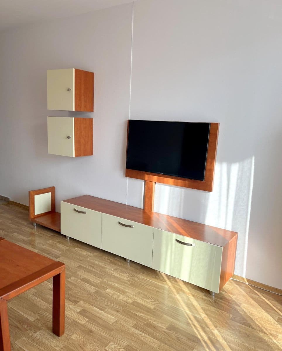 Prenájom bytu 2-izbový 53 m², Prorektorská, Praha, Praha Prenájom bytu 2-izbový 53 m², Prorektorská, Praha, Praha