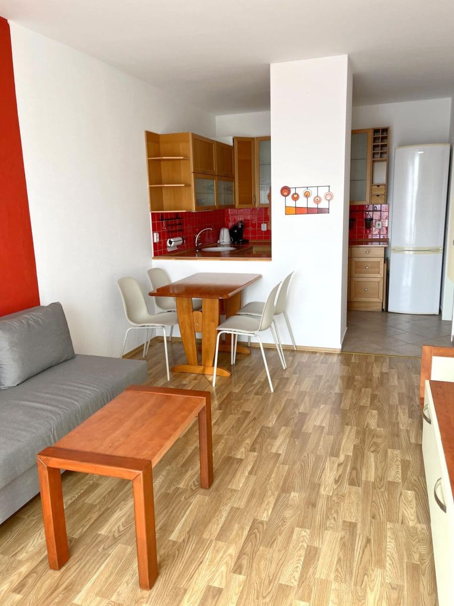 Prenájom bytu 2-izbový 53 m², Prorektorská, Praha, Praha Prenájom bytu 2-izbový 53 m², Prorektorská, Praha, Praha