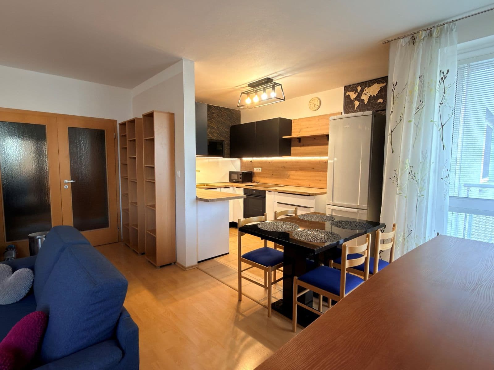 Prenájom bytu 1-izbový 54 m², Na križovatkách, Ružinov, Bratislavský kraj Prenájom bytu 1-izbový 54 m², Na križovatkách, Ružinov, Bratislavský kraj