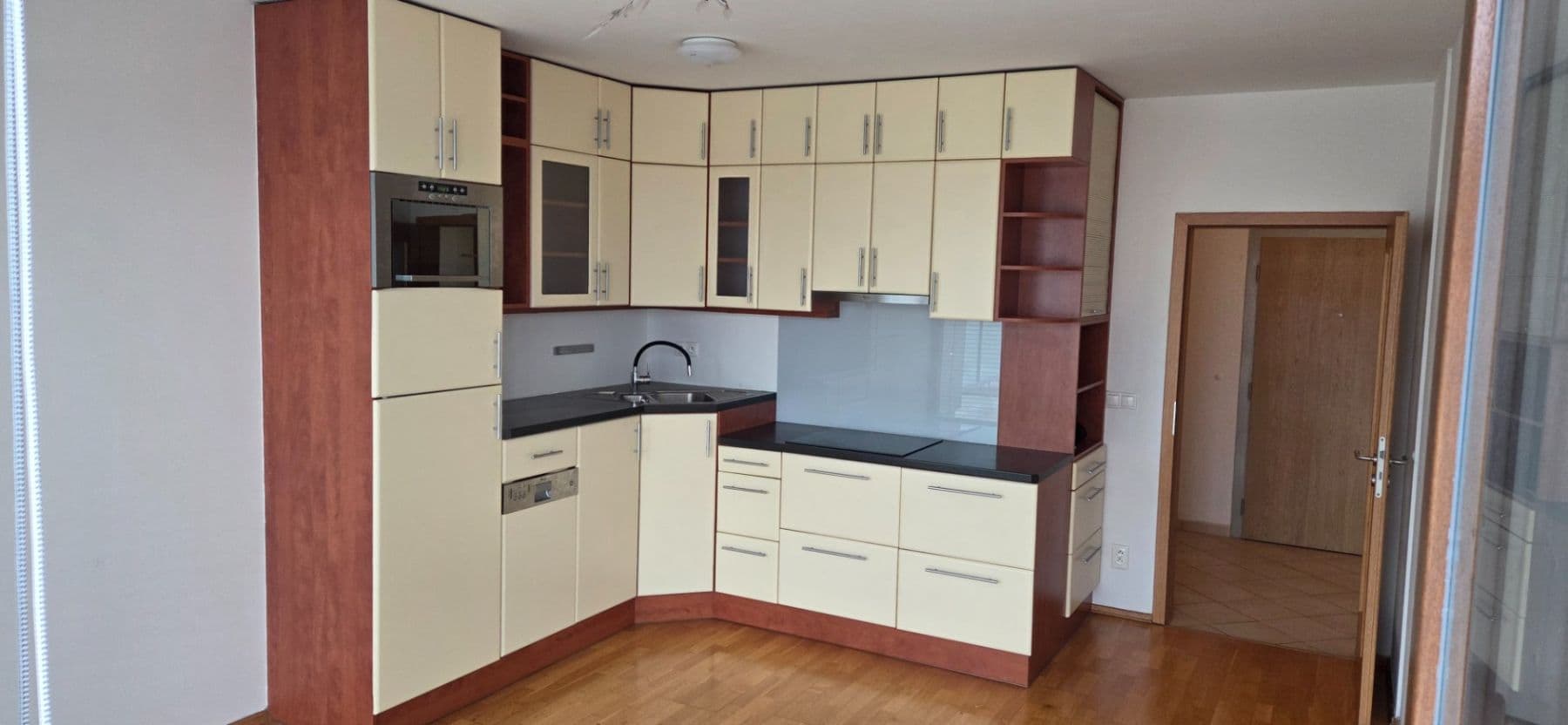 Prenájom bytu 2-izbový 44 m², U Měšťanského pivovaru, Praha, Praha Prenájom bytu 2-izbový 44 m², U Měšťanského pivovaru, Praha, Praha