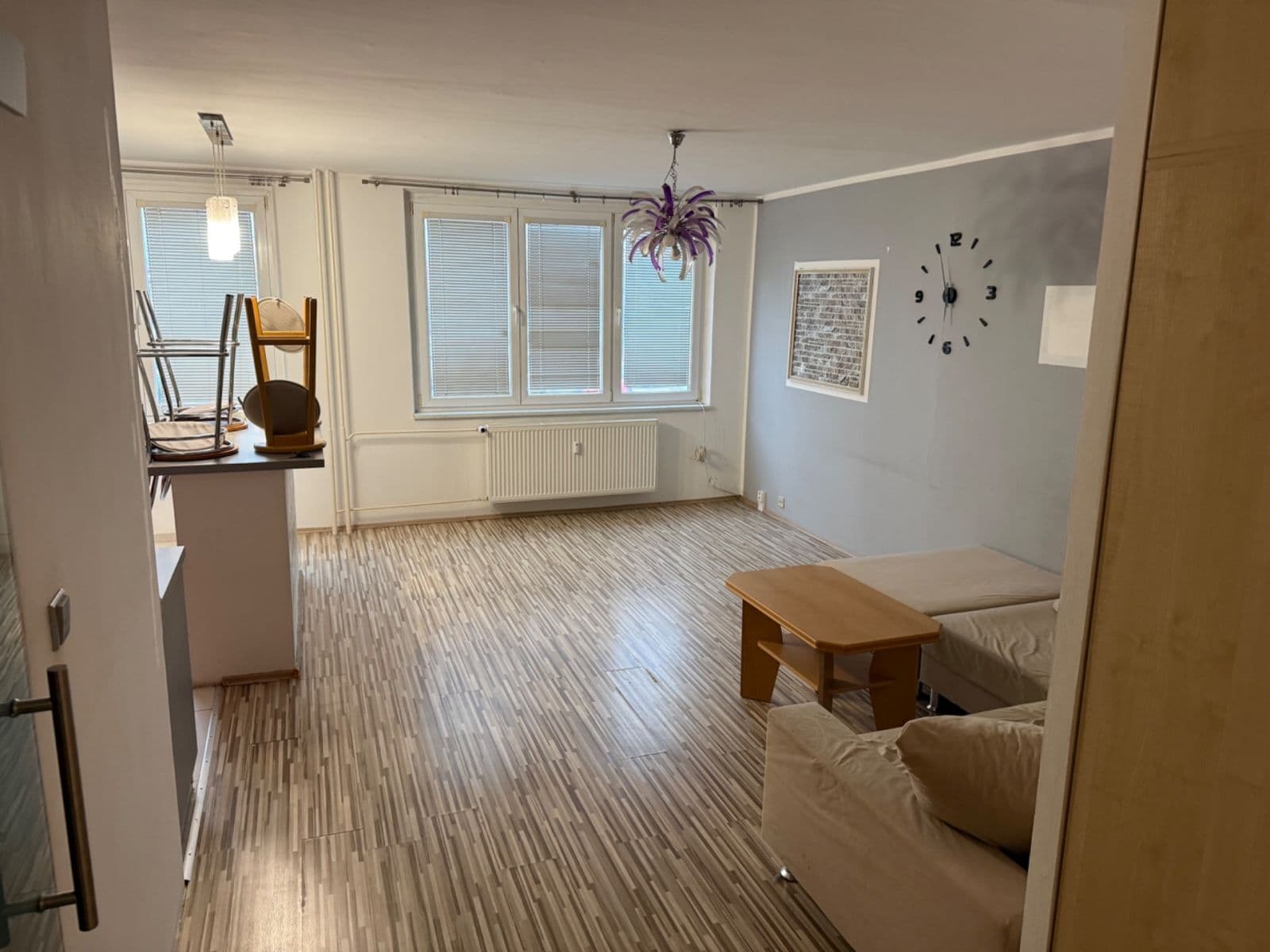 Prenájom bytu 3-izbový 70 m², U Stadionu, Louny, Ústecký kraj Prenájom bytu 3-izbový 70 m², U Stadionu, Louny, Ústecký kraj