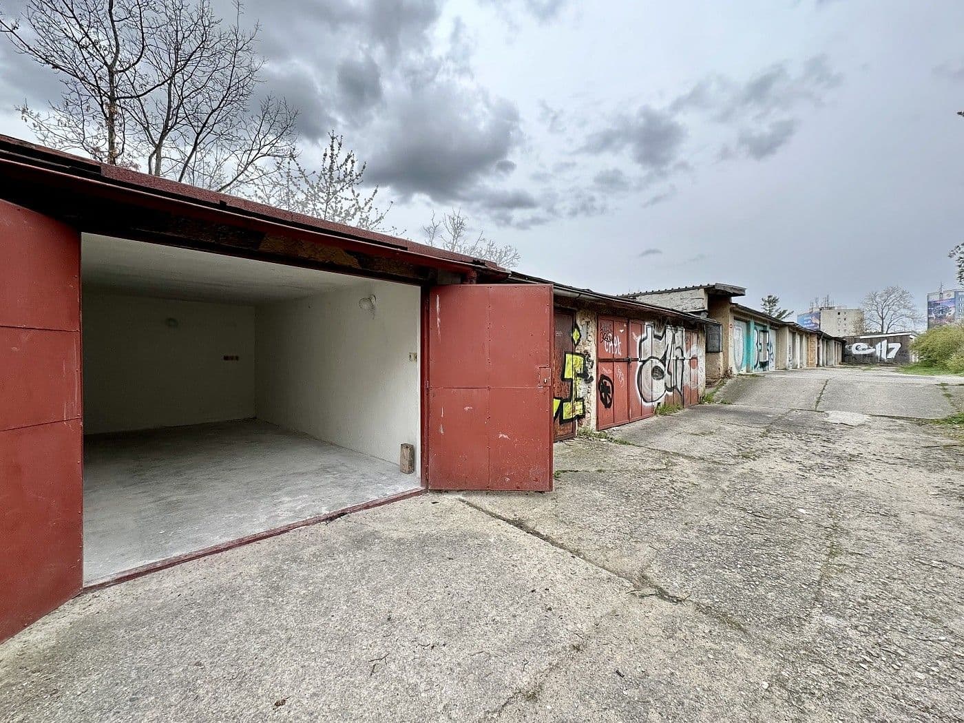 Predaj garáže 16 m², Praha, Praha Predaj garáže 16 m², Praha, Praha