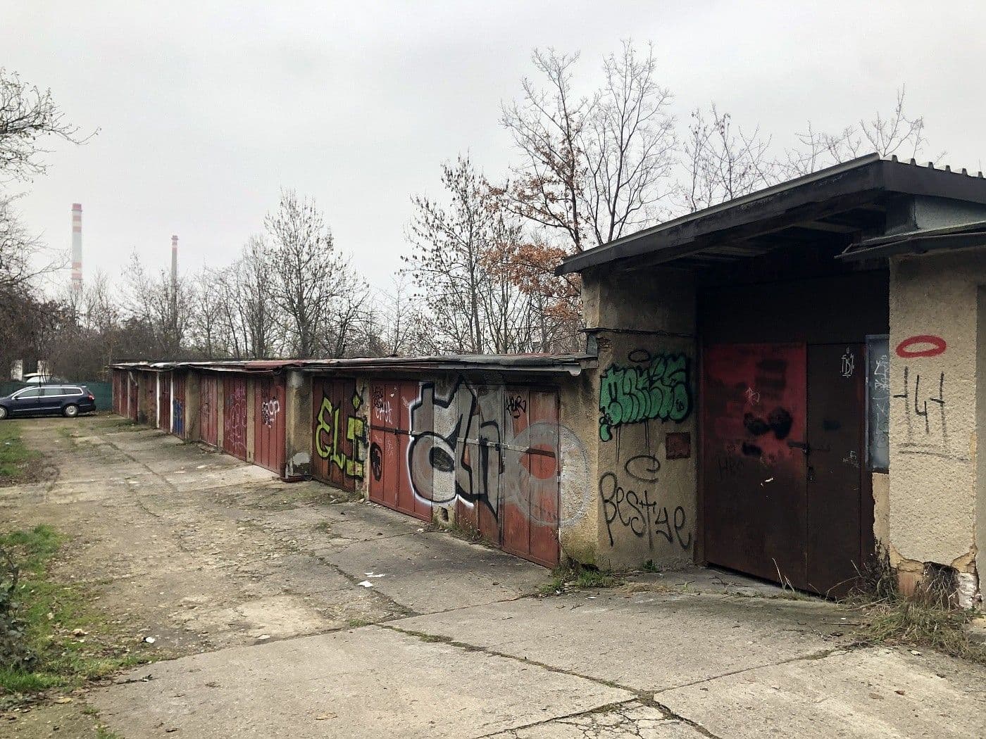 Predaj garáže 16 m², Praha, Praha Predaj garáže 16 m², Praha, Praha