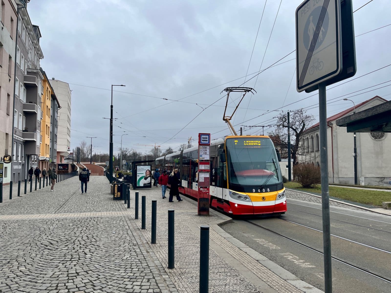 Prenájom bytu 1-izbový 32 m², Na Žertvách, Praha, Praha Prenájom bytu 1-izbový 32 m², Na Žertvách, Praha, Praha