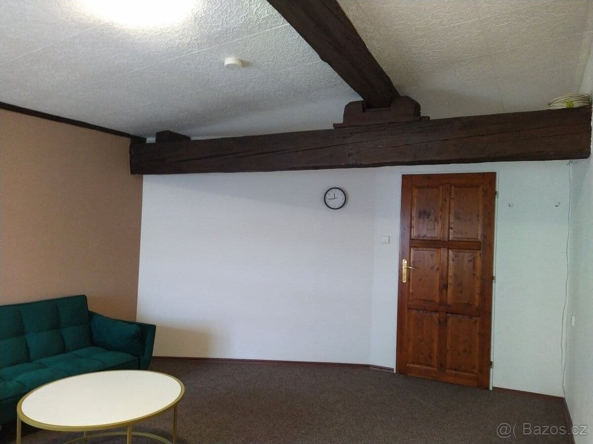 Prenájom kancelárie 18 m², Havlíčkova, Frenštát pod Radhoštěm, Moravskoslezský kraj Prenájom kancelárie 18 m², Havlíčkova, Frenštát pod Radhoštěm, Moravskoslezský kraj