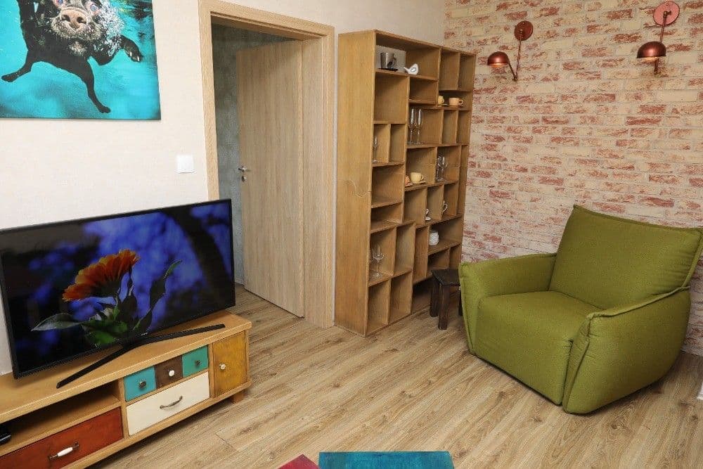 Prenájom bytu 2-izbový 43 m², Ružinov, Bratislavský kraj Prenájom bytu 2-izbový 43 m², Ružinov, Bratislavský kraj