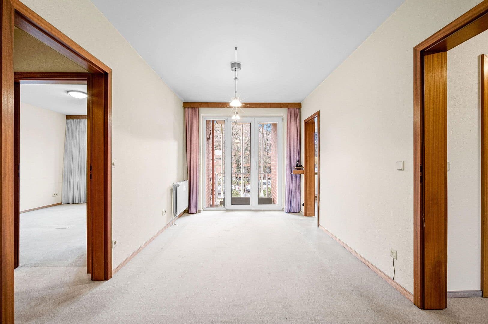 Predaj bytu 3-izbový 87 m², Norderstedt, Šlezvicko-Holštajnsko Predaj bytu 3-izbový 87 m², Norderstedt, Šlezvicko-Holštajnsko