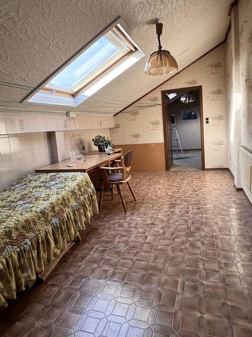 Predaj domu 123 m², pozemek 836 m², Gernsheim, Hesensko Predaj domu 123 m², pozemek 836 m², Gernsheim, Hesensko