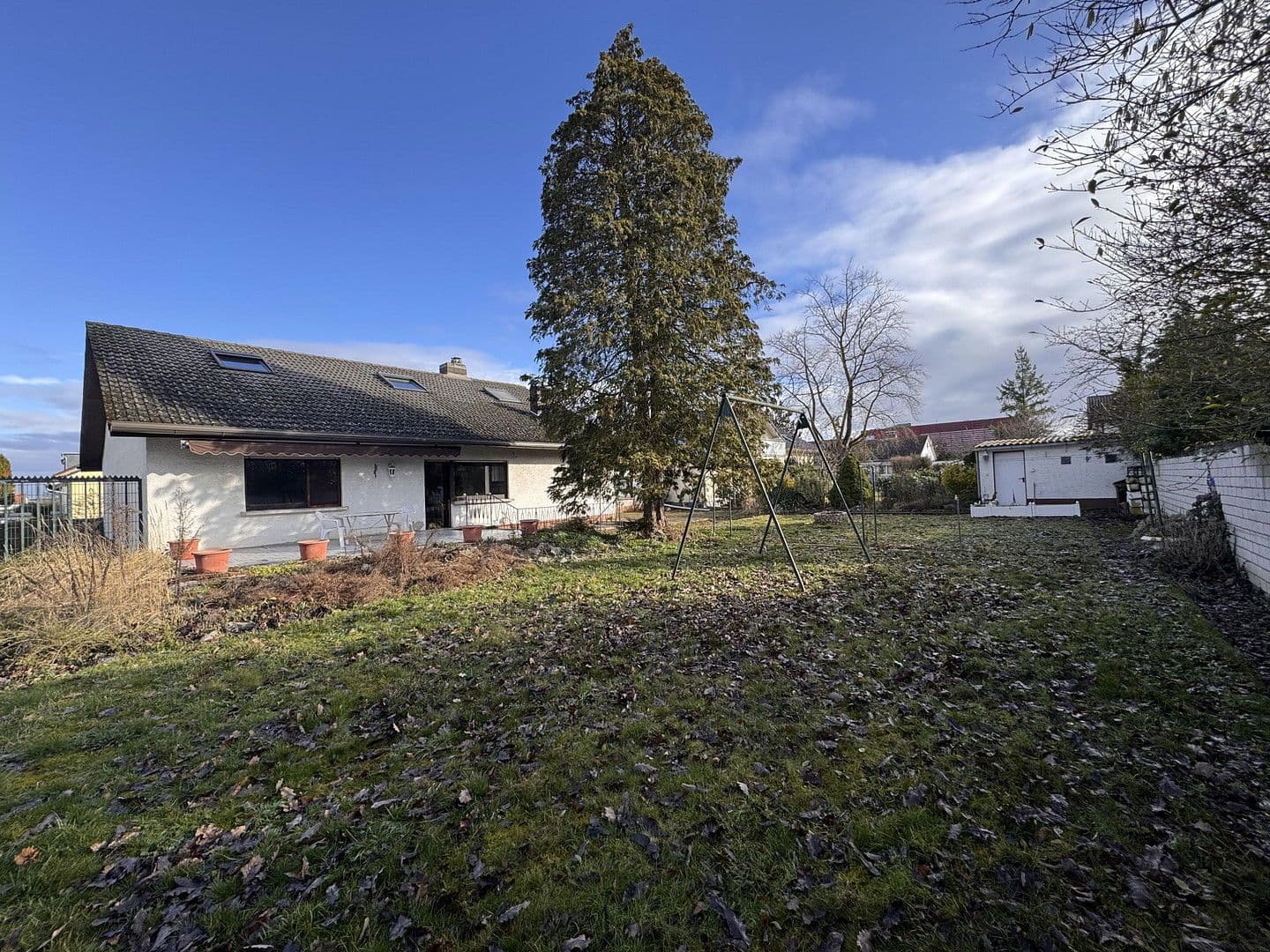 Predaj domu 123 m², pozemek 836 m², Gernsheim, Hesensko Predaj domu 123 m², pozemek 836 m², Gernsheim, Hesensko