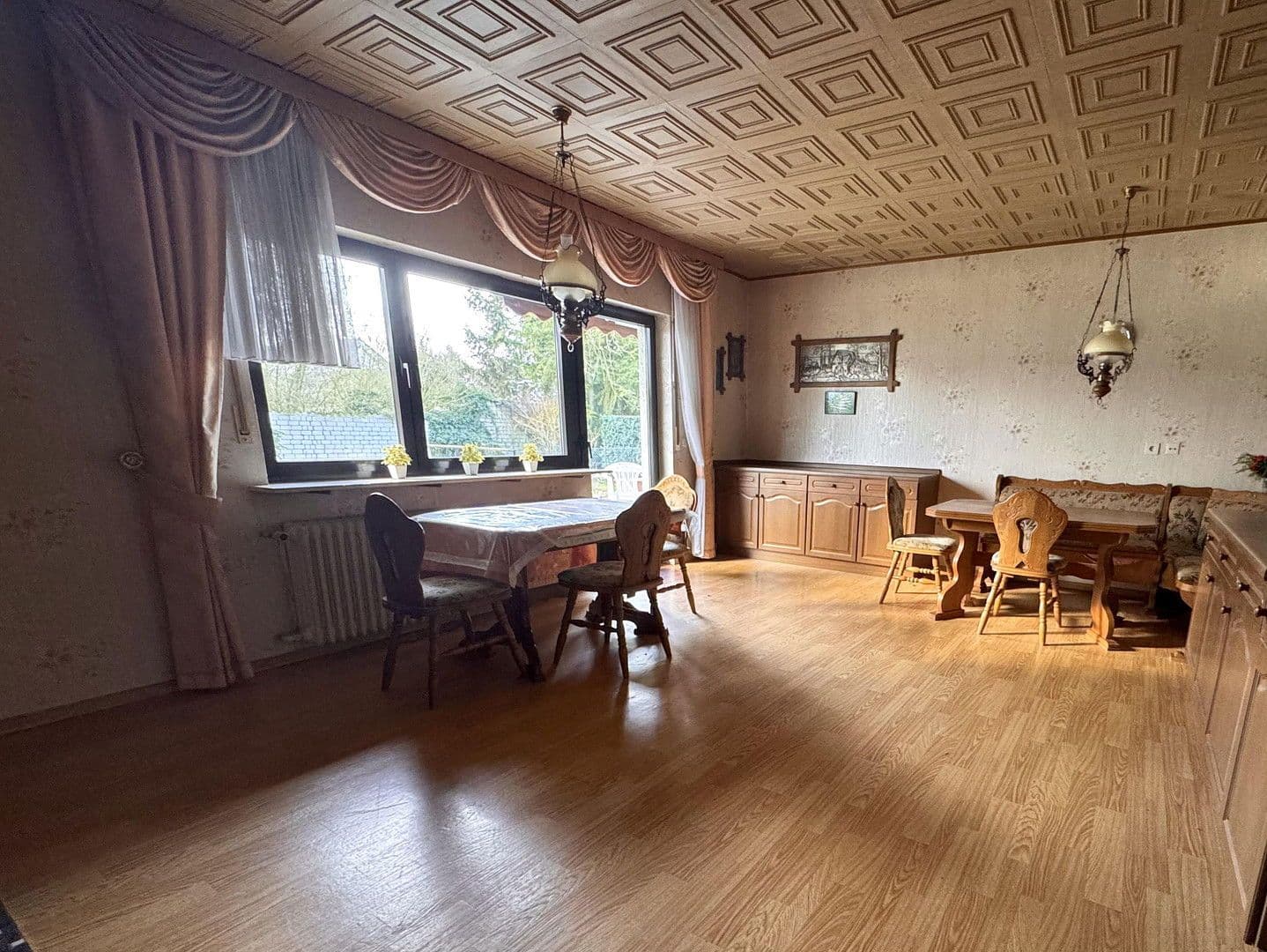 Predaj domu 123 m², pozemek 836 m², Gernsheim, Hesensko Predaj domu 123 m², pozemek 836 m², Gernsheim, Hesensko