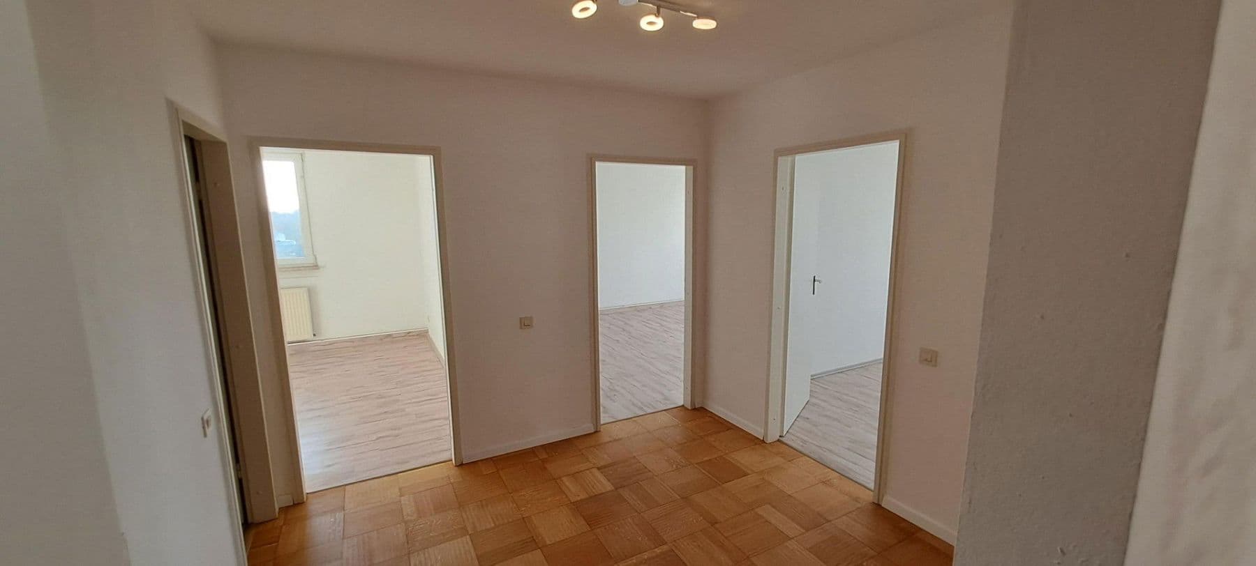 Predaj bytu 5-izbový 110 m², Max-Planck-Str.4, Saarlouis, Sársko Predaj bytu 5-izbový 110 m², Max-Planck-Str.4, Saarlouis, Sársko