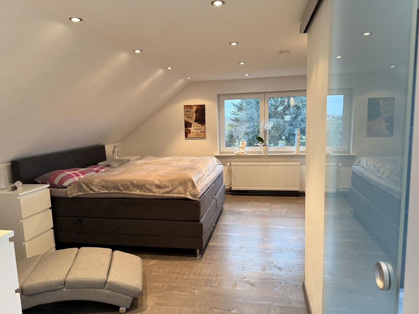 Predaj domu 143 m², pozemek 476 m², Herxheim bei Landau/Pfalz, Porýnie-Falcko Predaj domu 143 m², pozemek 476 m², Herxheim bei Landau/Pfalz, Porýnie-Falcko