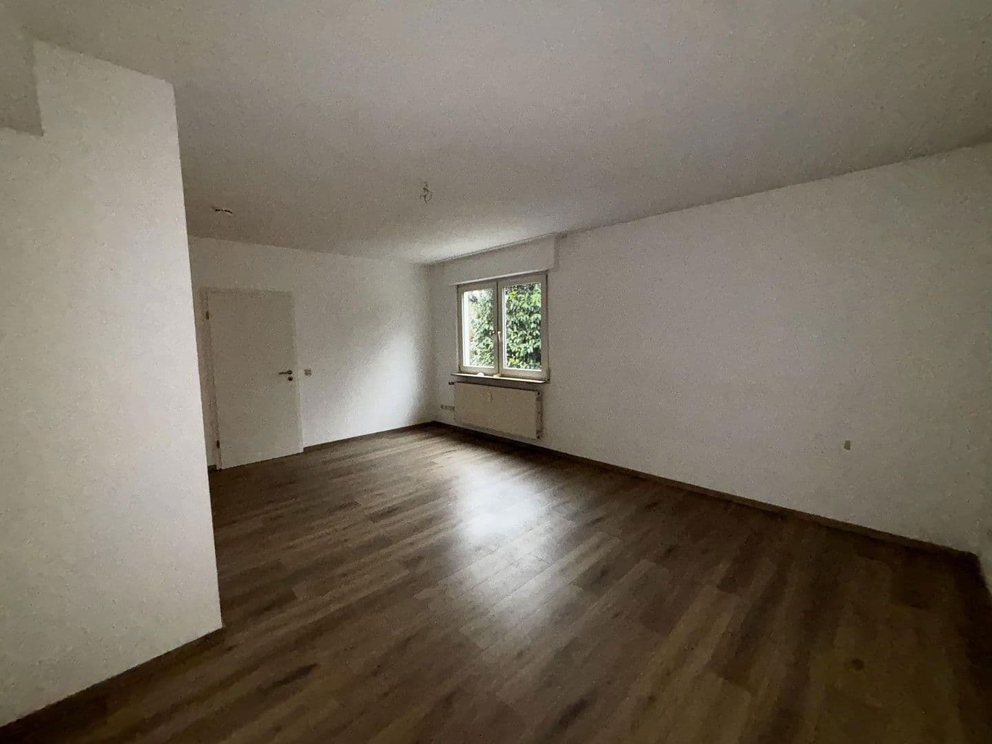 Prenájom bytu 2-izbový 73 m², Niefern-Öschelbronn, Bádensko-Wurttembersko Prenájom bytu 2-izbový 73 m², Niefern-Öschelbronn, Bádensko-Wurttembersko