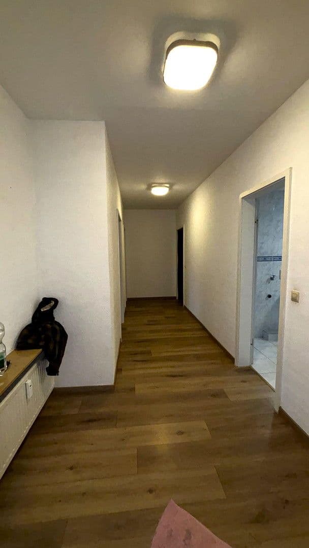 Prenájom bytu 2-izbový 73 m², Niefern-Öschelbronn, Bádensko-Wurttembersko Prenájom bytu 2-izbový 73 m², Niefern-Öschelbronn, Bádensko-Wurttembersko