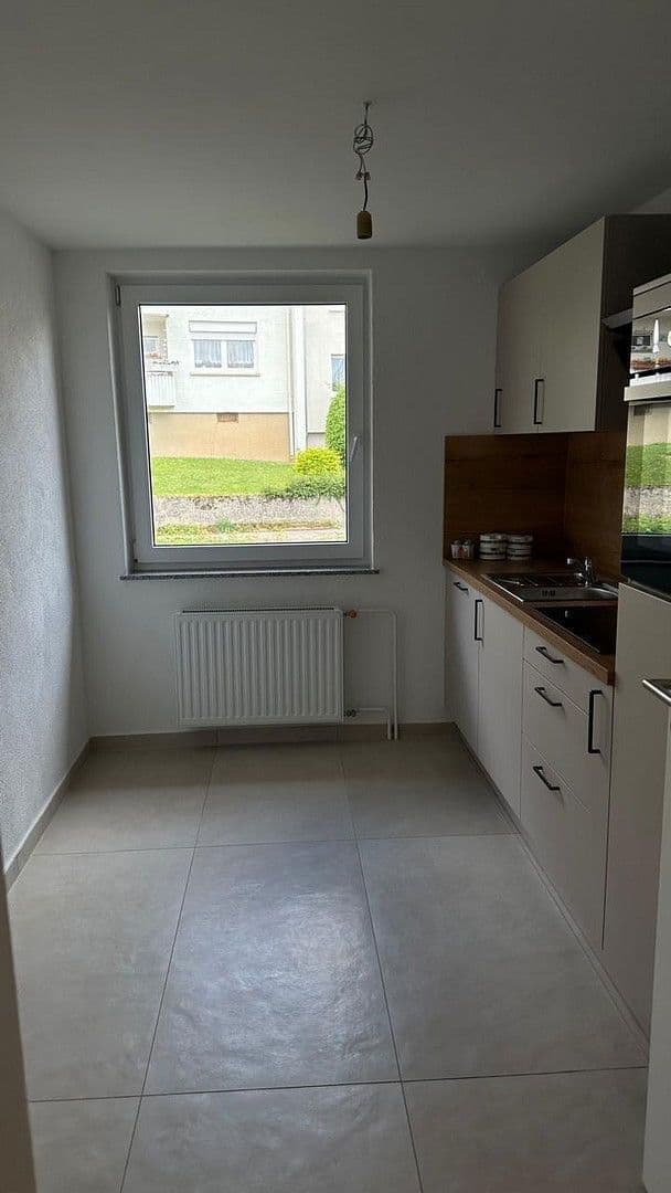 Prenájom bytu 3-izbový 73 m², Immendingen, Bádensko-Wurttembersko Prenájom bytu 3-izbový 73 m², Immendingen, Bádensko-Wurttembersko