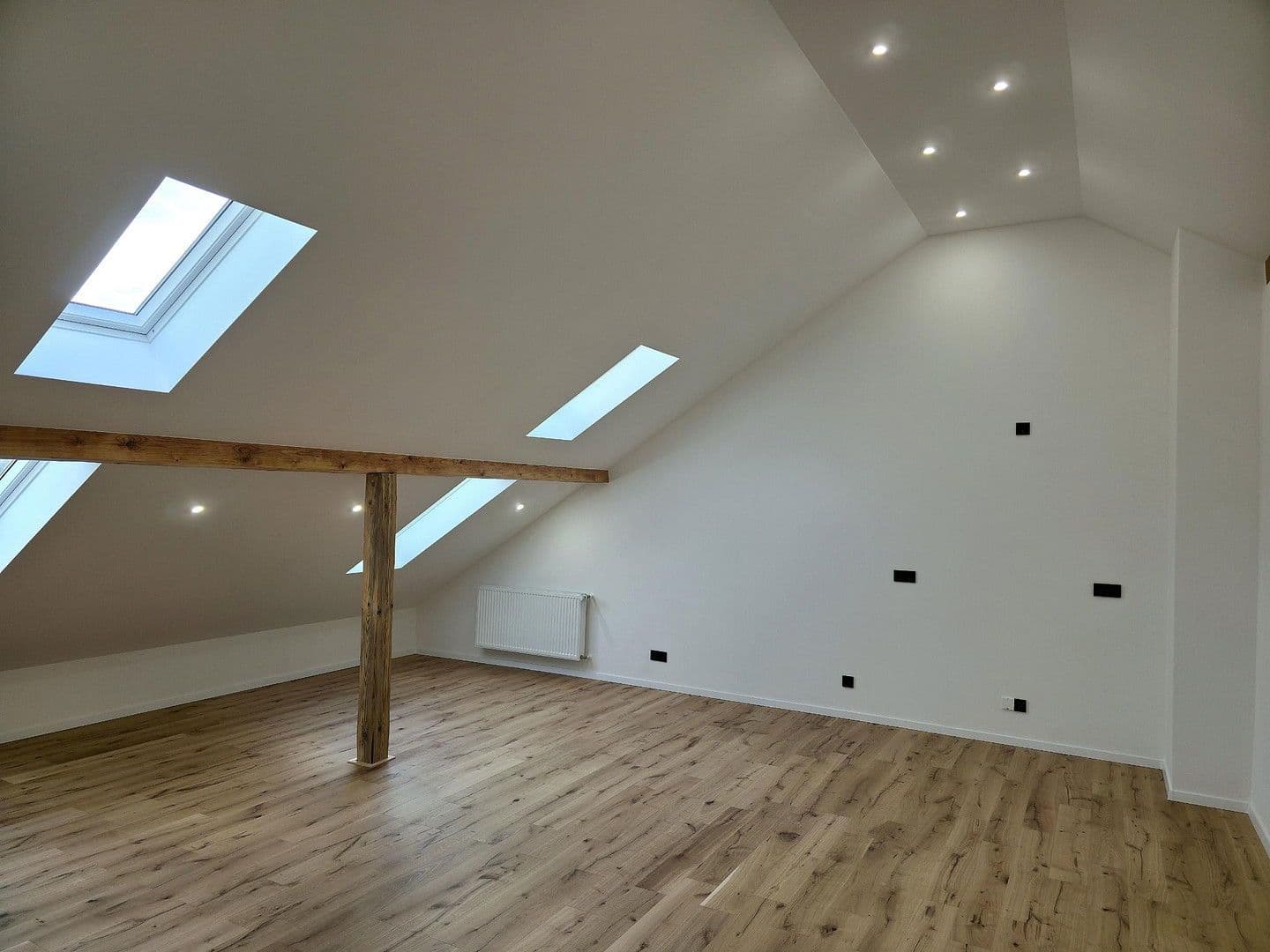 Predaj bytu 2-izbový 70 m², Regensburg, Bavorsko Predaj bytu 2-izbový 70 m², Regensburg, Bavorsko