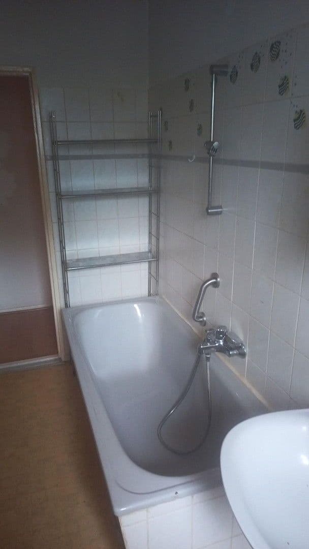 Predaj bytu 2-izbový 60 m², Kienheideweg 11, Berlin, Berlín Predaj bytu 2-izbový 60 m², Kienheideweg 11, Berlin, Berlín