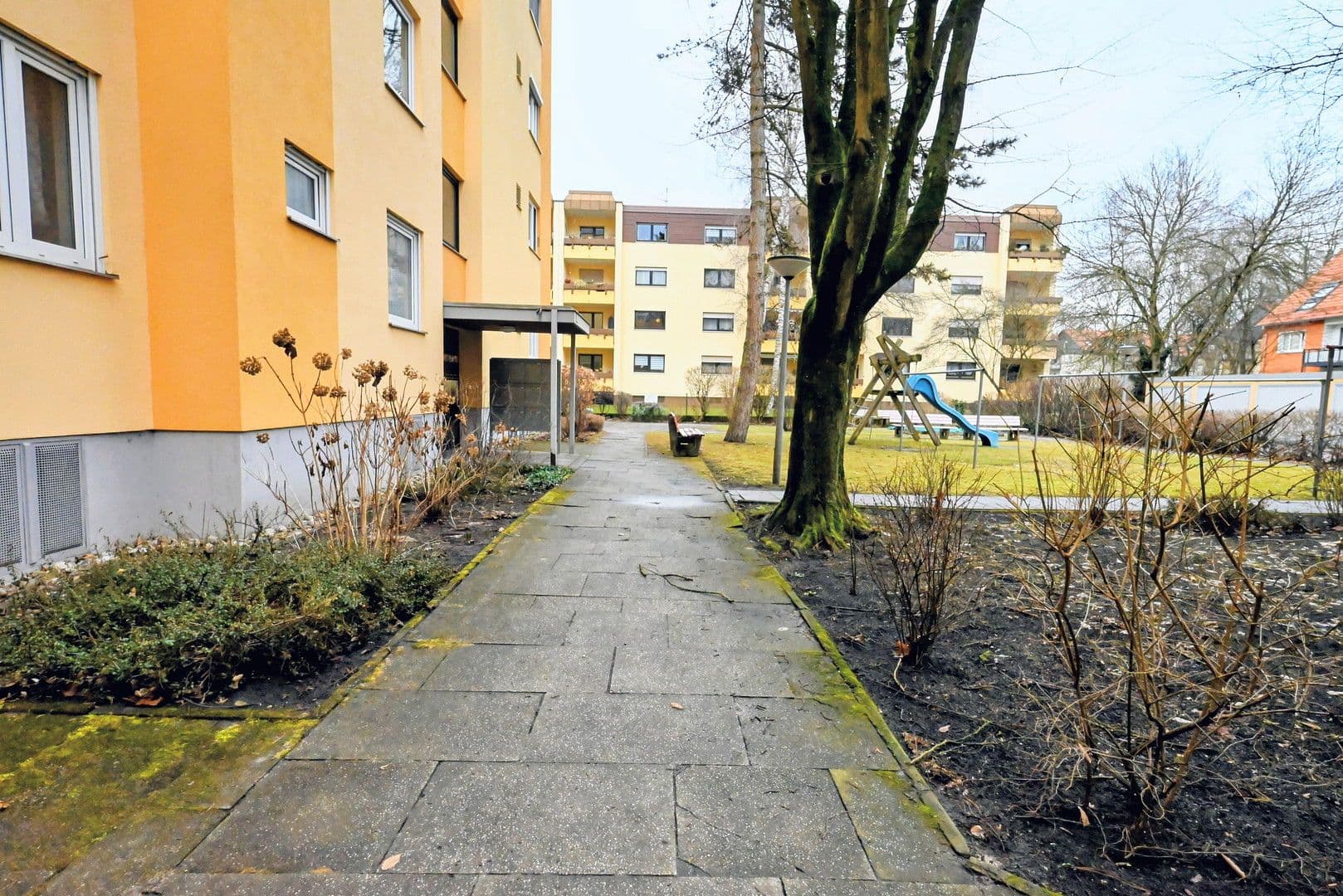 Predaj bytu 3-izbový 80 m², Neunkirchener Strasse 34, Nürnberg, Bavorsko Predaj bytu 3-izbový 80 m², Neunkirchener Strasse 34, Nürnberg, Bavorsko