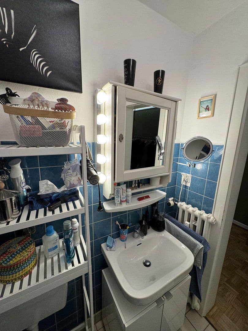 Prenájom bytu 2-izbový 60 m², Humboldstraße 27, Wiesbaden, Hesensko Prenájom bytu 2-izbový 60 m², Humboldstraße 27, Wiesbaden, Hesensko