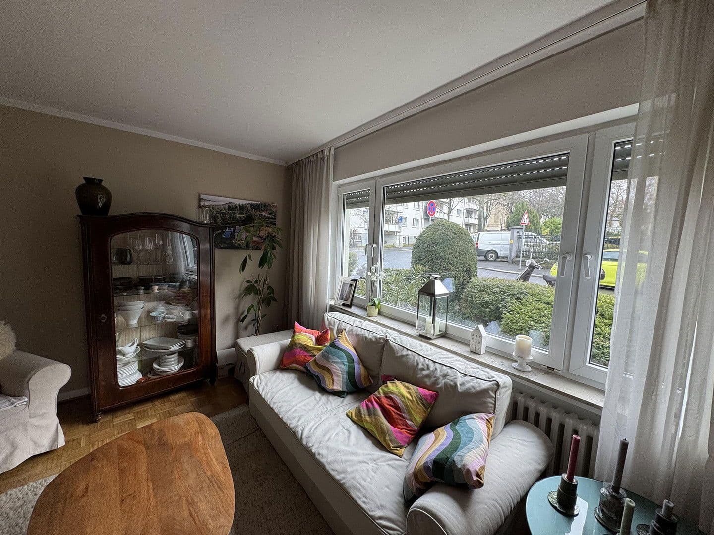 Prenájom bytu 2-izbový 60 m², Humboldstraße 27, Wiesbaden, Hesensko Prenájom bytu 2-izbový 60 m², Humboldstraße 27, Wiesbaden, Hesensko