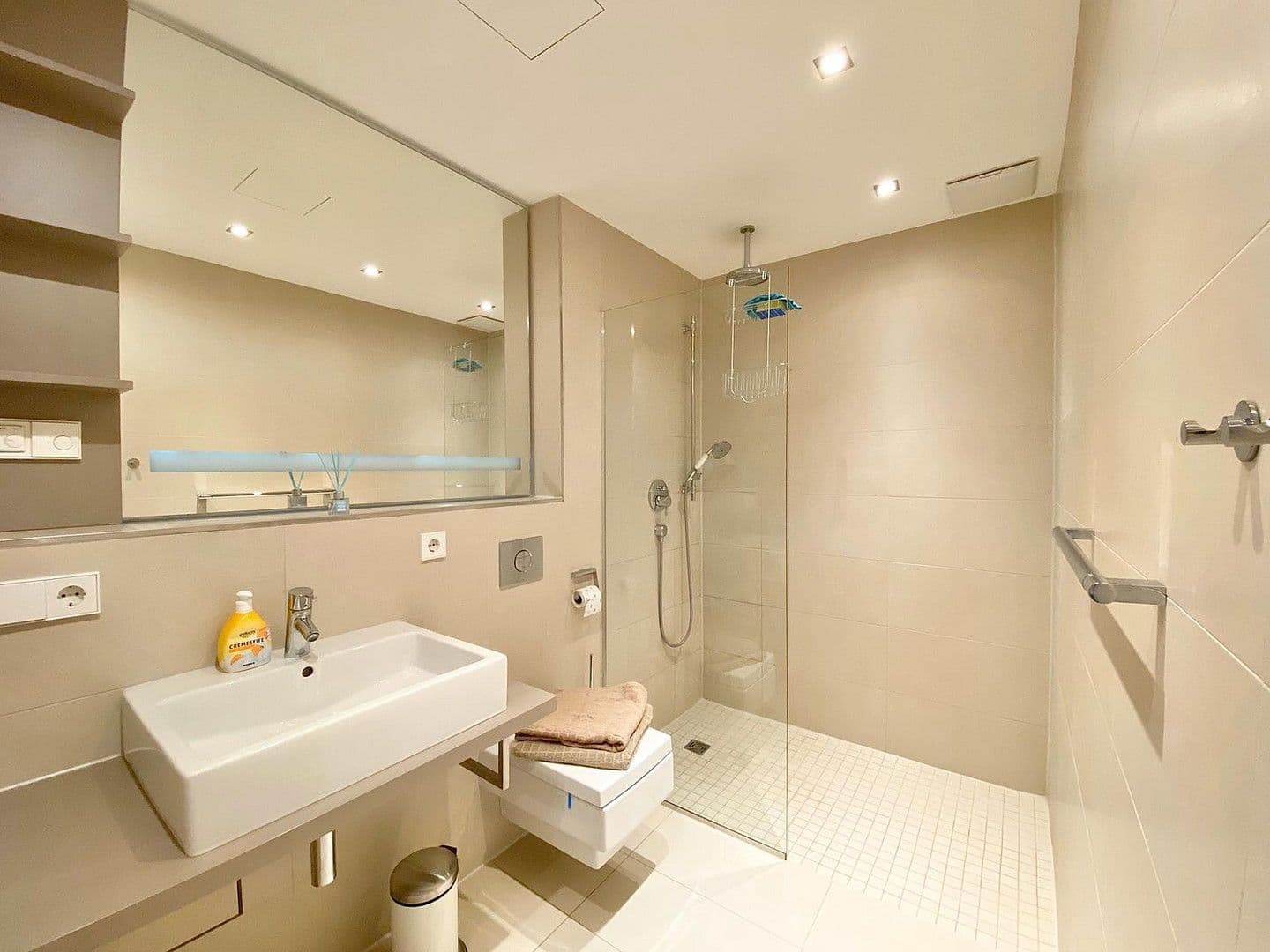 Prenájom bytu 2-izbový 63 m², Vogelweidestr. 5, München, Bavorsko Prenájom bytu 2-izbový 63 m², Vogelweidestr. 5, München, Bavorsko