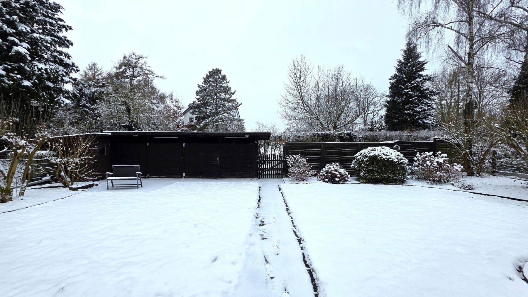 Predaj domu 174 m², pozemek 1.250 m², Achim, Dolné Sasko Predaj domu 174 m², pozemek 1.250 m², Achim, Dolné Sasko