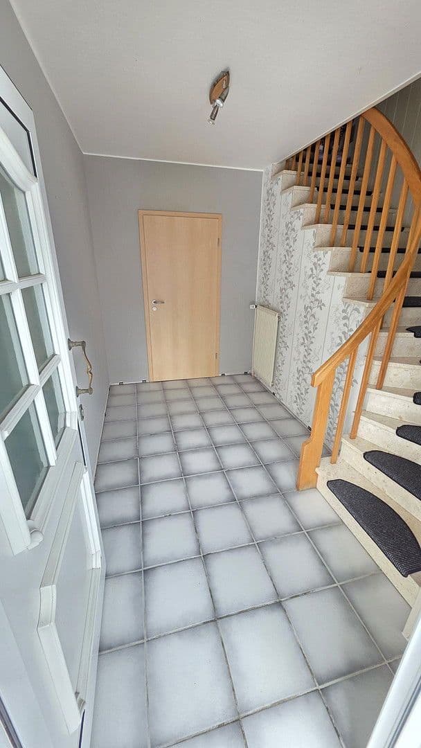 Predaj domu 174 m², pozemek 1.250 m², Achim, Dolné Sasko Predaj domu 174 m², pozemek 1.250 m², Achim, Dolné Sasko