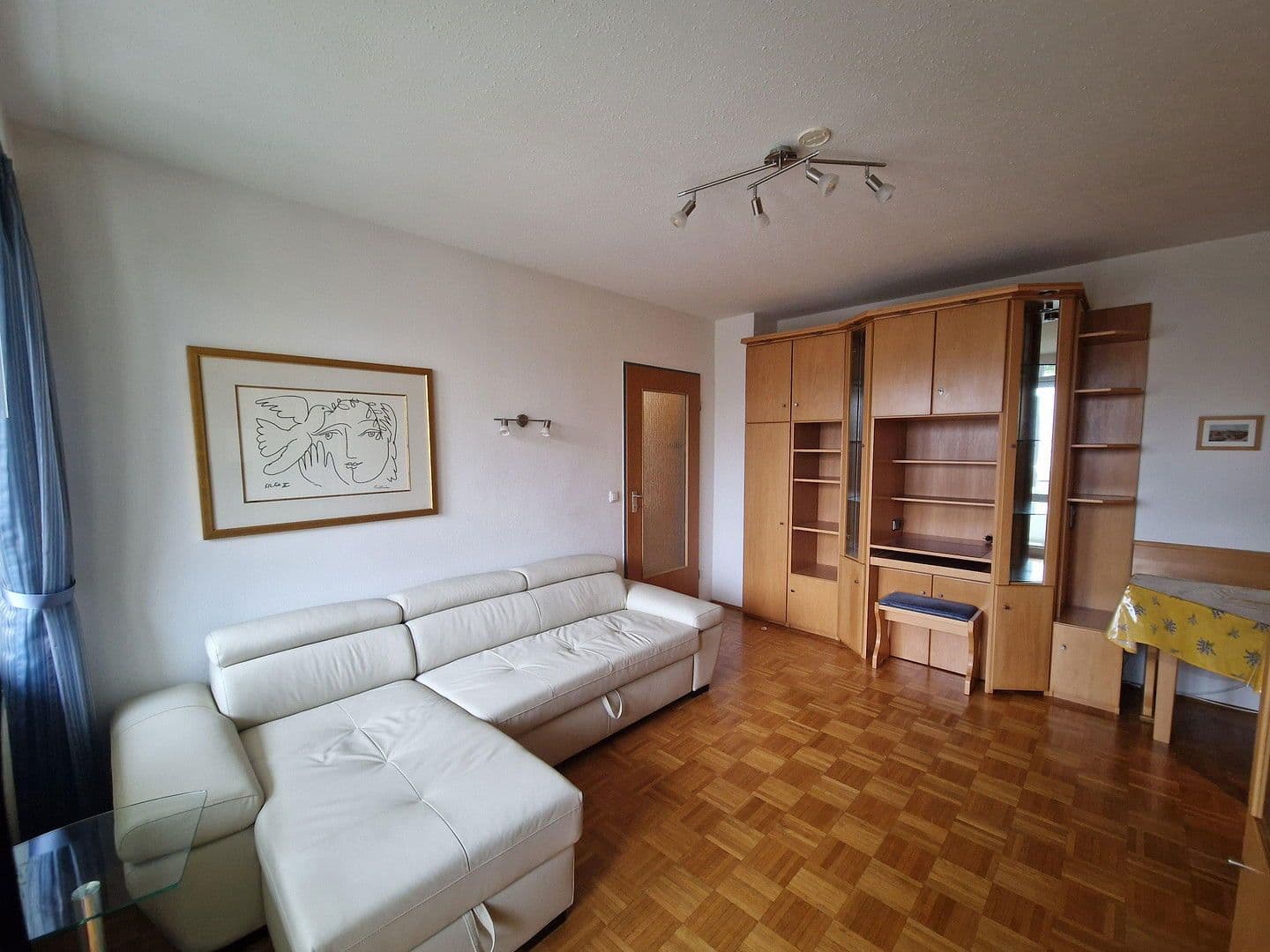 Prenájom bytu 2-izbový 50 m², Hitlstraße 5, München, Bavorsko Prenájom bytu 2-izbový 50 m², Hitlstraße 5, München, Bavorsko