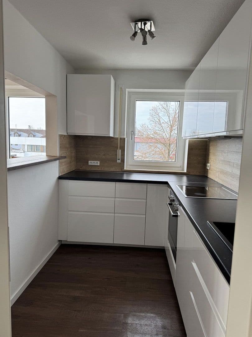 Predaj bytu 3-izbový 74 m², Kissing, Bavorsko Predaj bytu 3-izbový 74 m², Kissing, Bavorsko