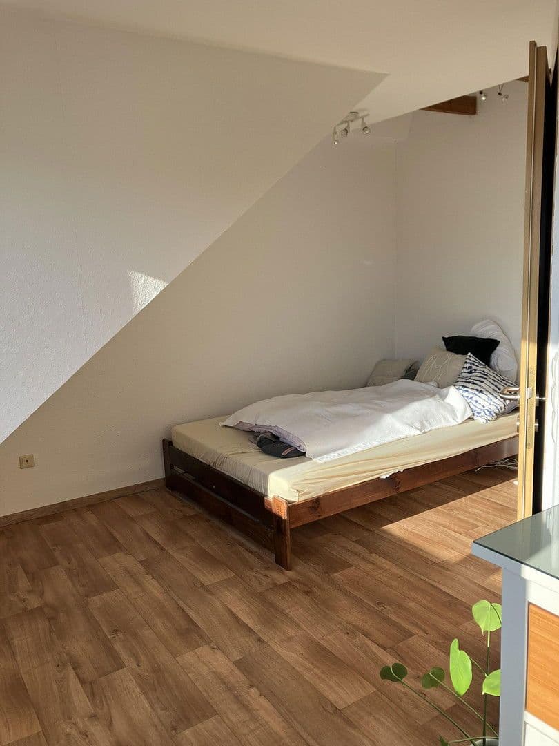 Prenájom bytu 4-izbový 65 m², Suebenstr. 19, Dortmund, Severné Porýnie - Westfálsko Prenájom bytu 4-izbový 65 m², Suebenstr. 19, Dortmund, Severné Porýnie - Westfálsko