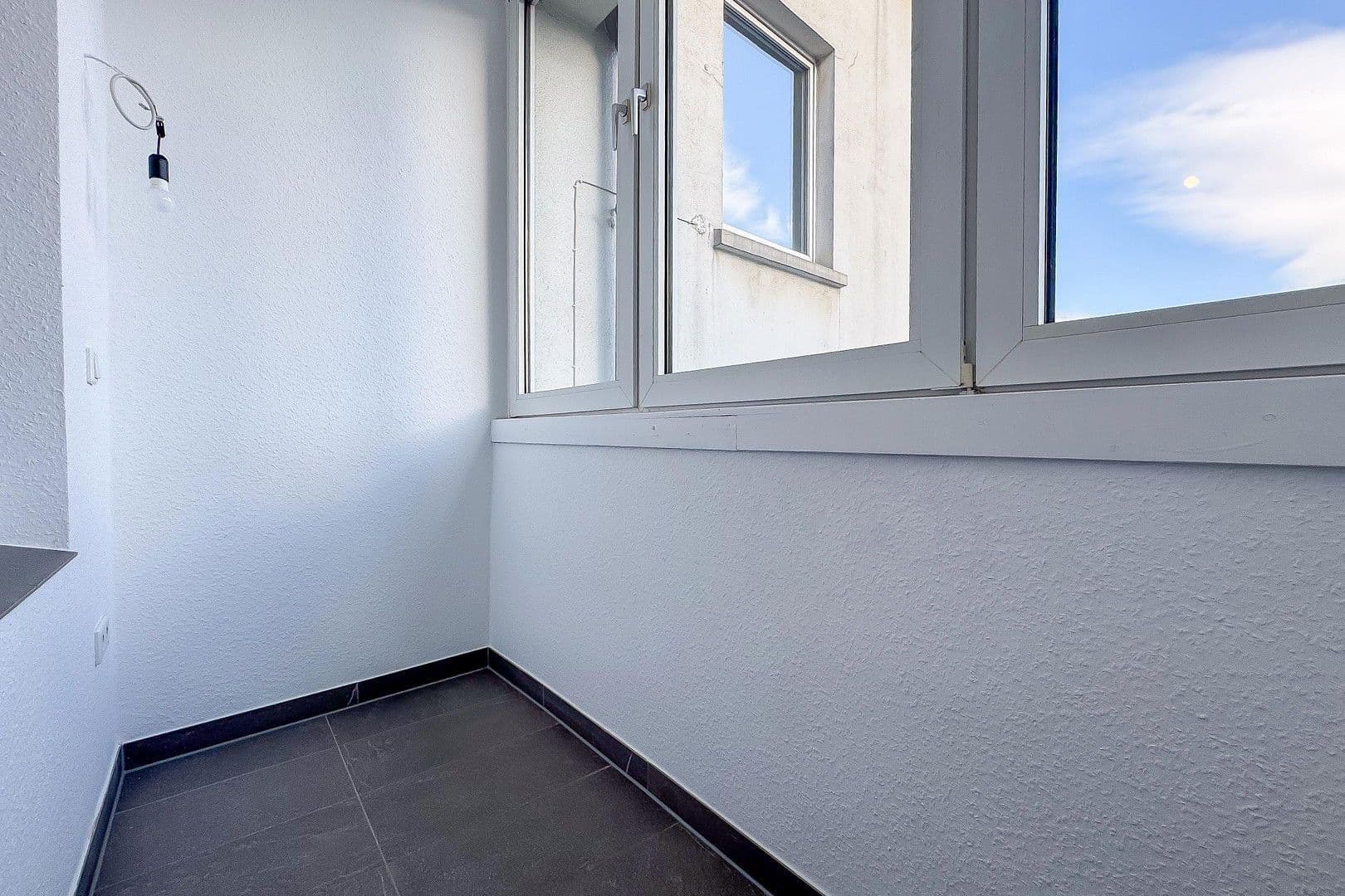 Prenájom bytu 2-izbový 62 m², Ruhrstraße 19, Witten, Severné Porýnie - Westfálsko Prenájom bytu 2-izbový 62 m², Ruhrstraße 19, Witten, Severné Porýnie - Westfálsko