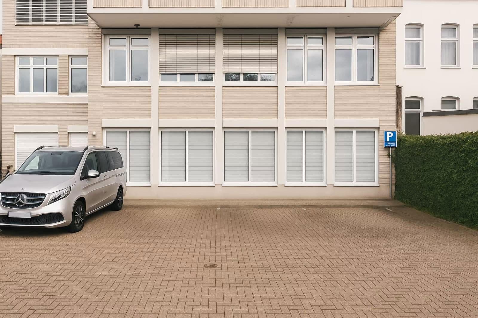 Prenájom kancelárie 236 m², Bremer Str. 12, Oldenburg, Dolné Sasko Prenájom kancelárie 236 m², Bremer Str. 12, Oldenburg, Dolné Sasko