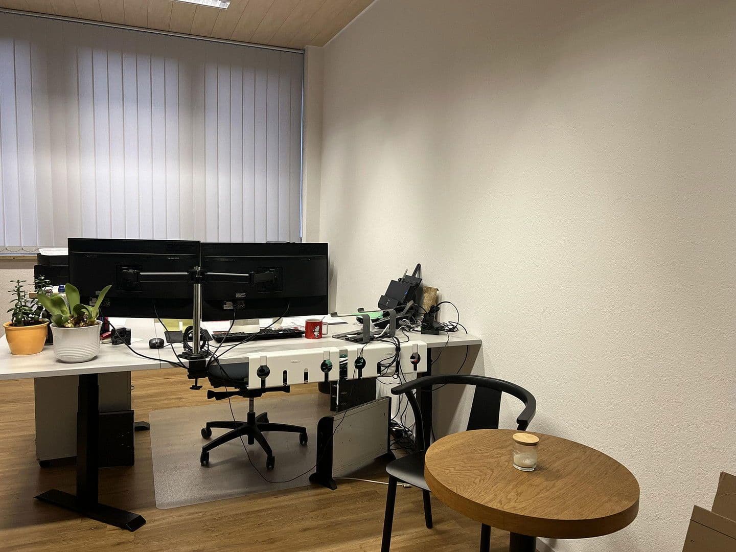 Prenájom nebytového priestoru 7.000 m², Sonnefeld, Bavorsko Prenájom nebytového priestoru 7.000 m², Sonnefeld, Bavorsko