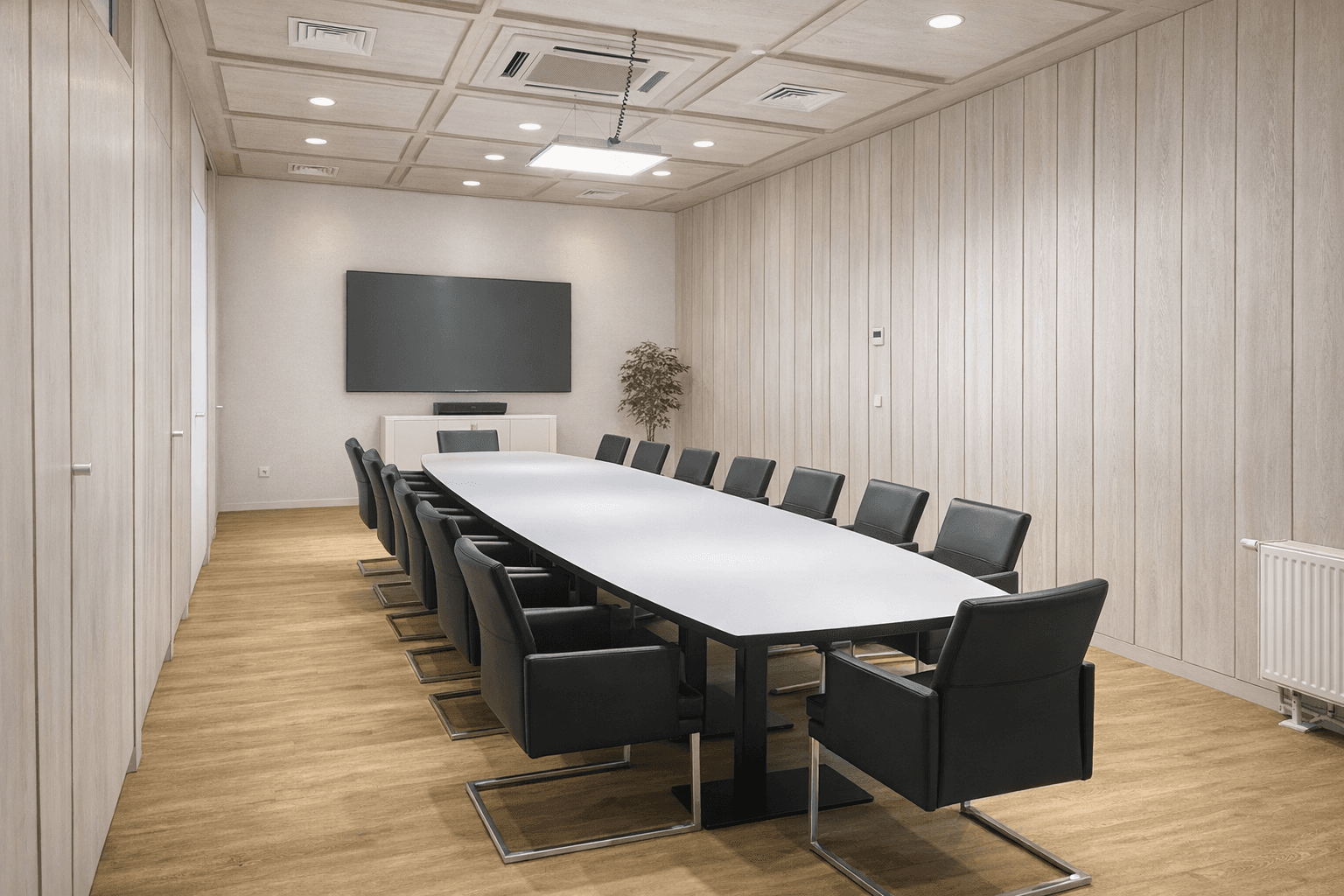 Prenájom nebytového priestoru 7.000 m², Sonnefeld, Bavorsko Prenájom nebytového priestoru 7.000 m², Sonnefeld, Bavorsko