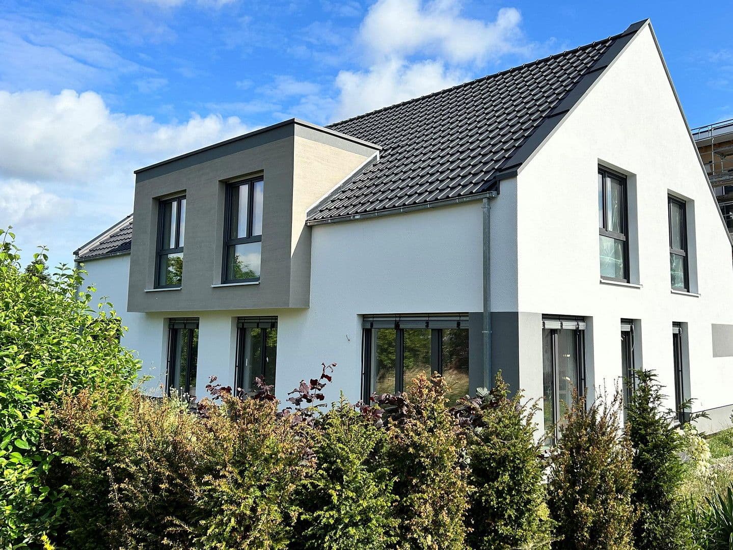 Prenájom domu 128 m², pozemek 295 m², Detmold, Severné Porýnie - Westfálsko Prenájom domu 128 m², pozemek 295 m², Detmold, Severné Porýnie - Westfálsko