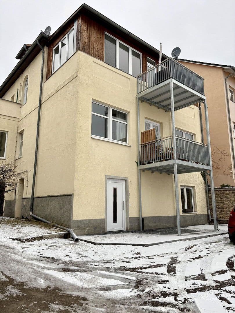 Prenájom bytu 1-izbový 44 m², Karl-Marx-Straße 16, Grünheide (Mark), Brandenbursko Prenájom bytu 1-izbový 44 m², Karl-Marx-Straße 16, Grünheide (Mark), Brandenbursko