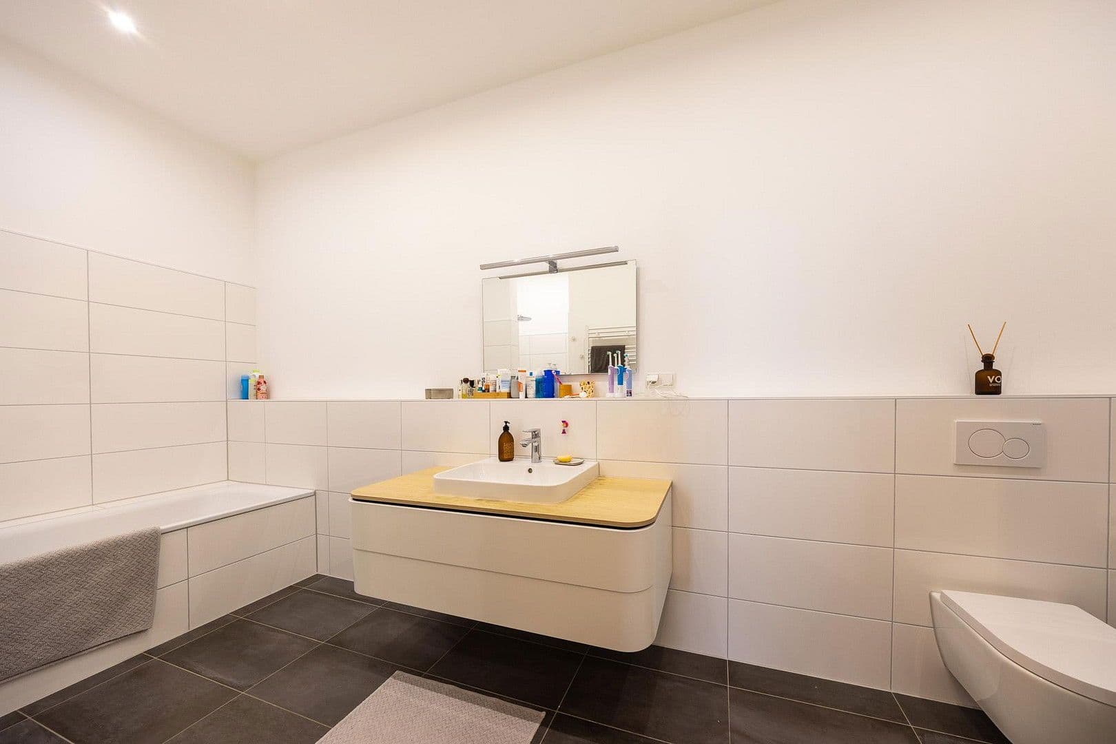 Predaj bytu 4-izbový 182 m², Neustadt, Porýnie-Falcko Predaj bytu 4-izbový 182 m², Neustadt, Porýnie-Falcko