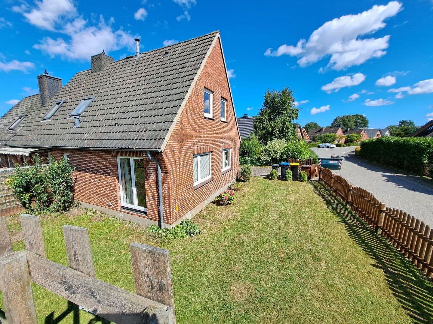 Predaj domu 104 m², pozemek 287 m², Quarnbek, Šlezvicko-Holštajnsko Predaj domu 104 m², pozemek 287 m², Quarnbek, Šlezvicko-Holštajnsko