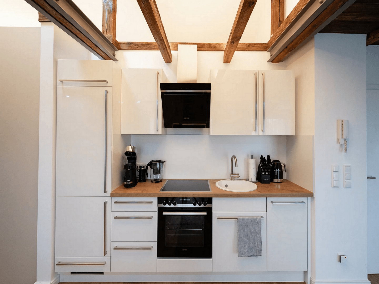 Prenájom bytu 2-izbový 55 m², Potsdam, Brandenbursko Prenájom bytu 2-izbový 55 m², Potsdam, Brandenbursko