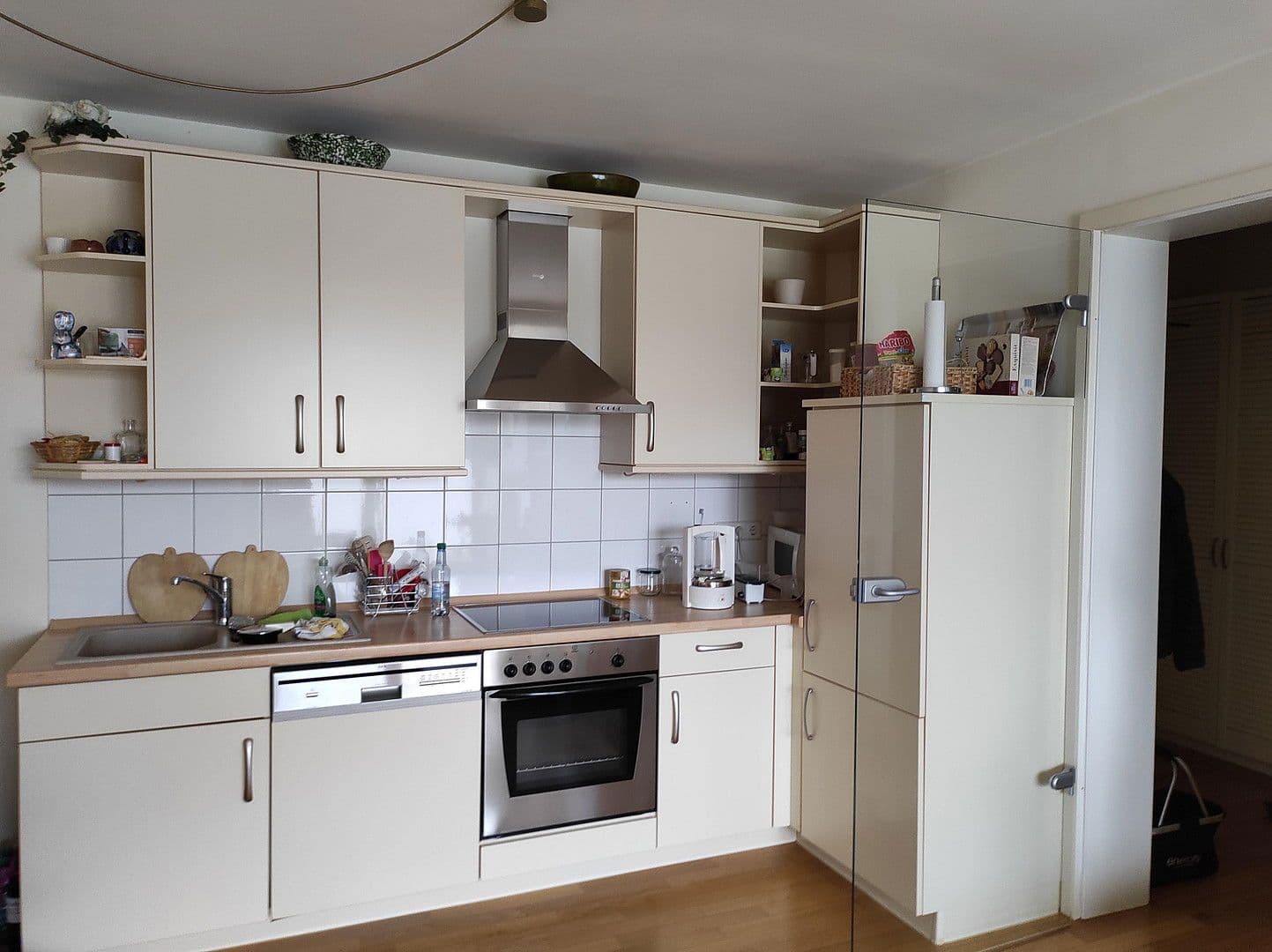 Prenájom bytu 2-izbový 54 m², Hannover, Dolné Sasko Prenájom bytu 2-izbový 54 m², Hannover, Dolné Sasko