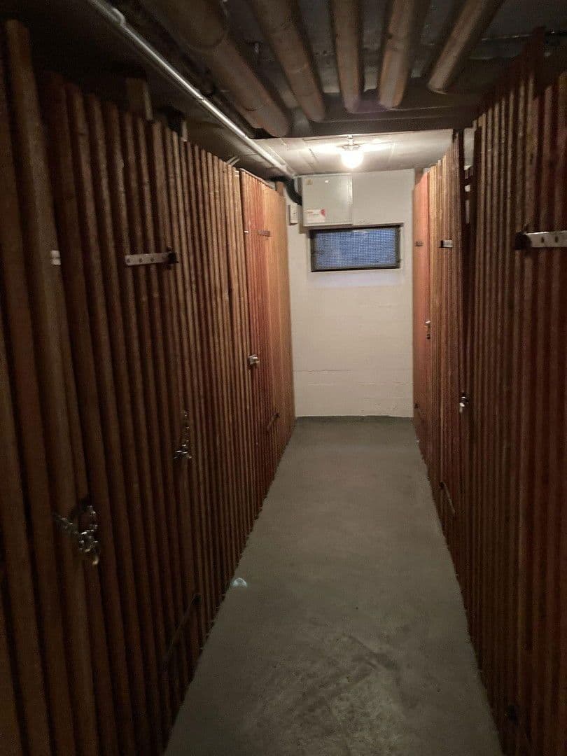 Prenájom bytu 3-izbový 80 m², Nürnberg, Bavorsko Prenájom bytu 3-izbový 80 m², Nürnberg, Bavorsko